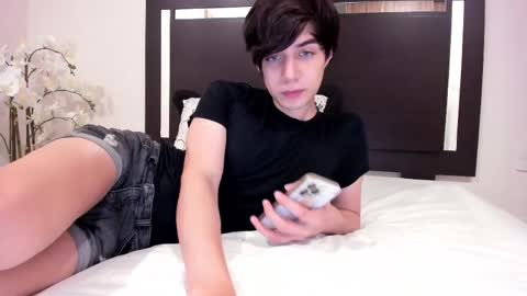 Snapshot of onlysergio chatting on April 11, 2026, 5:01 am Sergio online show from April 11, 2026, 5:01 am