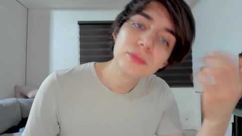 Sergio online show from June 5, 2026, 2:23 pm