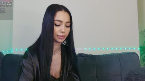 Xandra online show from January 13, 2025, 9:52 am