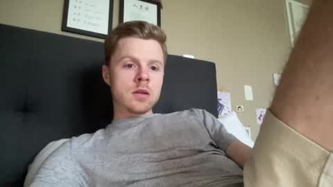 onnmyownface online show from February 2, 2025, 10:24 am