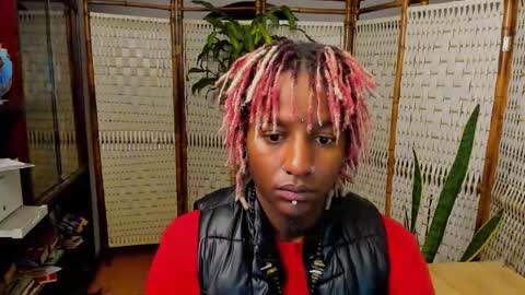 Snapshot of onyxart chatting on March 26, 2026, 9:59 am onyxart online show from March 26, 2026, 9:59 am