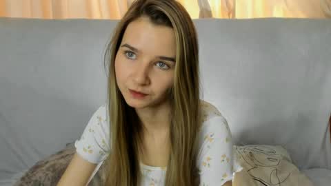 Snapshot of onyxvespera chatting on April 17, 2026, 7:11 am onyxvespera online show from April 17, 2026, 7:11 am