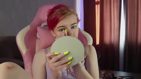 Snapshot of ooliviaa chatting on February 28, 2026, 1:23 pm Hannah online show from February 28, 2026, 1:23 pm