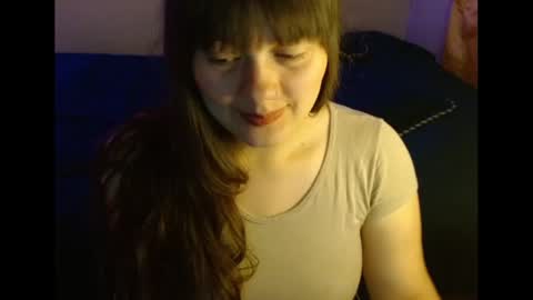 Snapshot of oona_00 chatting on September 11, 2025, 10:32 pm Oona online show from September 11, 2025, 10:32 pm