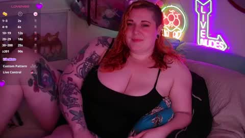 Snapshot of opalreigning chatting on June 30, 2026, 10:05 am Opal online show from June 30, 2026, 10:05 am