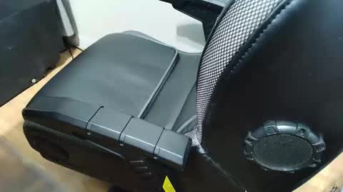 openminded4u2017 online show from November 24, 2025, 9:36 pm