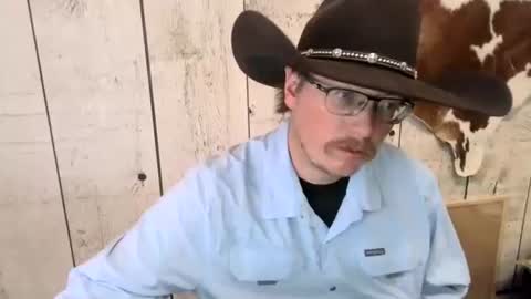 kinkynerd online show from November 8, 2025, 4:18 pm