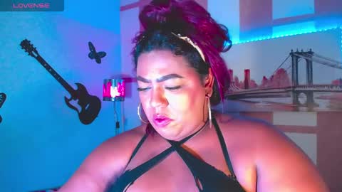 OpraxBell online show from November 26, 2025, 4:02 am