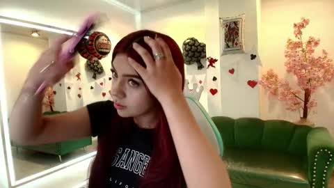 Oriana  online show from February 18, 2026, 11:39 am