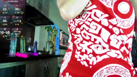 Snapshot of oriana_thomson2 chatting on May 5, 2026, 12:35 pm Oriana online show from May 5, 2026, 12:35 pm