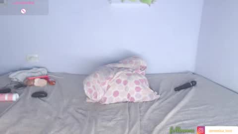 orihime_love online show from February 9, 2025, 8:11 am