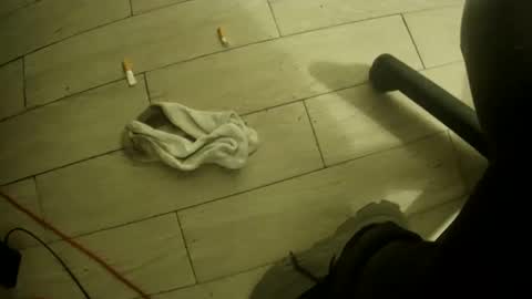 Snapshot of orobrus chatting on January 8, 2025, 11:19 pm Oroborus online show from January 8, 2025, 11:19 pm