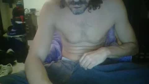 Snapshot of oshaka chatting on October 23, 2025, 8:24 am HappyGrower online show from October 23, 2025, 8:24 am