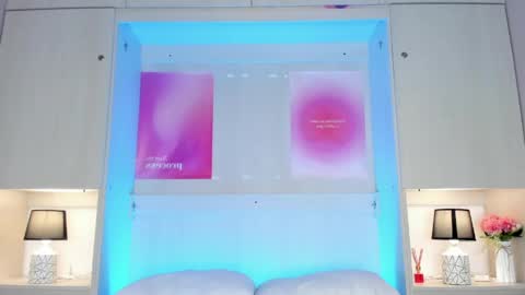 oshun_444 online show from May 13, 2026, 12:02 pm