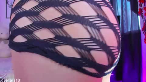 Snapshot of osiris_doll chatting on February 12, 2026, 6:03 pm vella online show from February 12, 2026, 6:03 pm