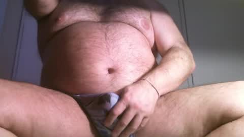 Snapshot of osolicencioso chatting on May 26, 2026, 4:30 am Oso Licencioso online show from May 26, 2026, 4:30 am