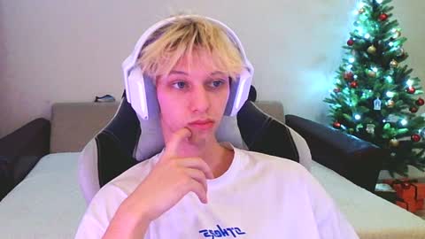 Ostin online show from January 8, 2025, 3:50 pm