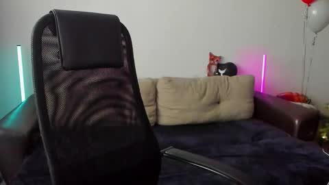 Ostin online show from January 14, 2026, 7:14 am