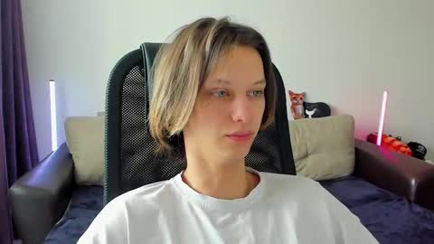 Ostin online show from March 17, 2026, 8:50 am