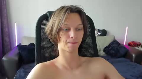 Snapshot of ostin_meoww chatting on July 21, 2026, 8:16 am Ostin online show from July 21, 2026, 8:16 am
