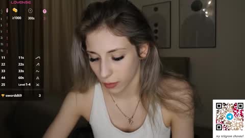 Snapshot of ottiliebolyard chatting on March 2, 2026, 11:00 pm Anne online show from March 2, 2026, 11:00 pm