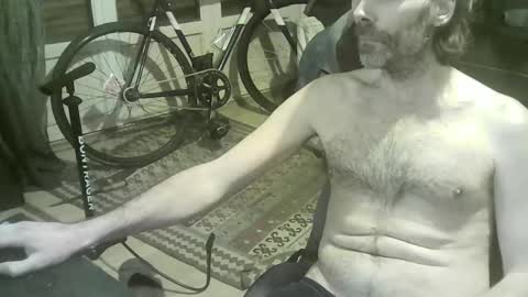 ouinnybis195625 online show from January 17, 2026, 2:38 am