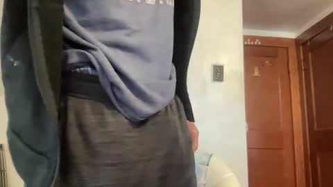 Snapshot of outofhisleague_ chatting on November 15, 2025, 4:03 pm outofhisleague_ online show from November 15, 2025, 4:03 pm