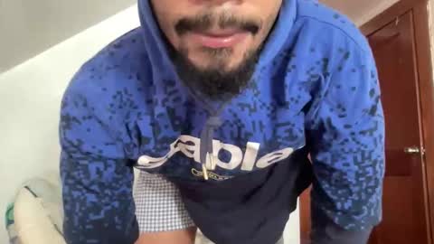 outofhisleague_ online show from April 8, 2026, 1:11 pm