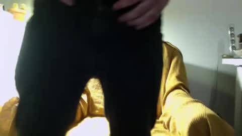  92 online show from December 7, 2024, 11:34 pm