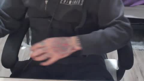 Snapshot of owax23 chatting on January 23, 2025, 2:23 am owax23 online show from January 23, 2025, 2:23 am