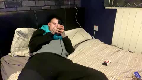 Owen kayz online show from March 14, 2026, 10:04 pm