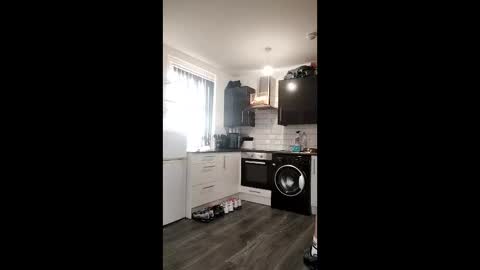 Owen kayz online show from March 25, 2026, 3:51 pm