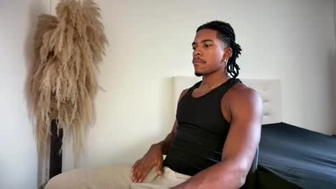 Owen online show from April 25, 2026, 8:50 pm