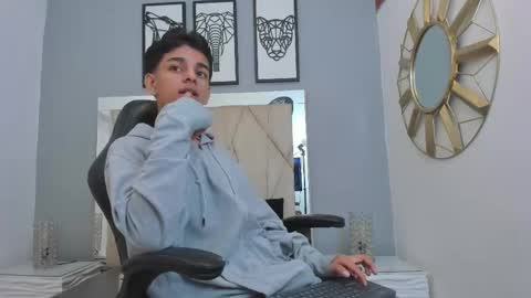 Snapshot of owen__johnson chatting on September 23, 2025, 12:08 pm Owen Johnson online show from September 23, 2025, 12:08 pm