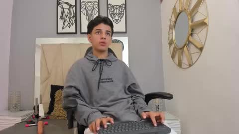 Snapshot of owen__johnson chatting on September 26, 2025, 11:47 am Owen Johnson online show from September 26, 2025, 11:47 am