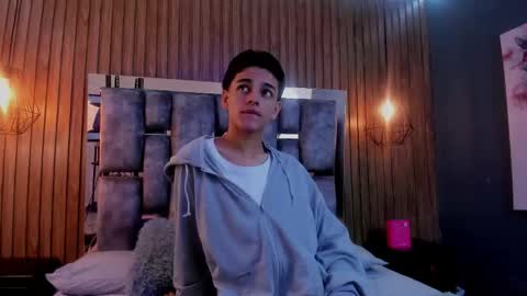 Snapshot of owen__johnson chatting on November 14, 2025, 12:15 pm Owen Johnson online show from November 14, 2025, 12:15 pm