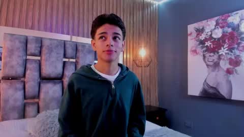 Snapshot of owen__johnson chatting on November 16, 2025, 12:00 pm Owen Johnson online show from November 16, 2025, 12:00 pm