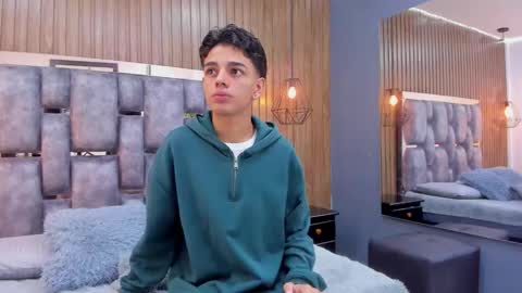 Snapshot of owen__johnson chatting on November 24, 2025, 12:16 pm Owen Johnson online show from November 24, 2025, 12:16 pm