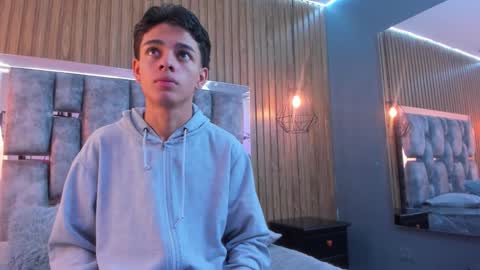 Snapshot of owen__johnson chatting on November 26, 2025, 11:55 am Owen Johnson online show from November 26, 2025, 11:55 am