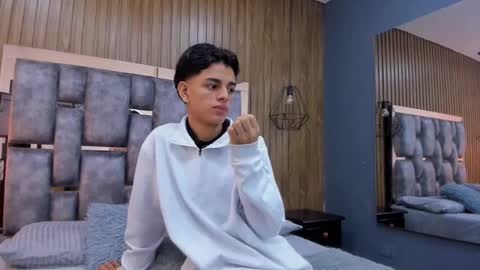 Snapshot of owen__johnson chatting on December 3, 2025, 11:41 am Owen Johnson online show from December 3, 2025, 11:41 am