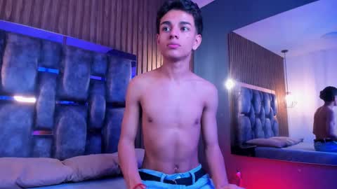 Snapshot of owen__johnson chatting on February 11, 2026, 12:32 pm Owen Johnson online show from February 11, 2026, 12:32 pm