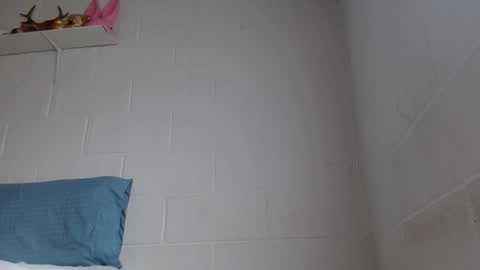 Jeannifer online show from February 23, 2026, 12:57 pm