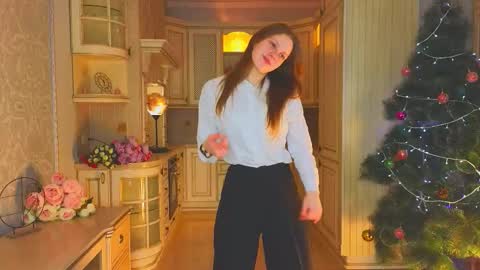 Snapshot of ozellaelazegui chatting on December 20, 2025, 1:07 pm Call me Gabriela online show from December 20, 2025, 1:07 pm