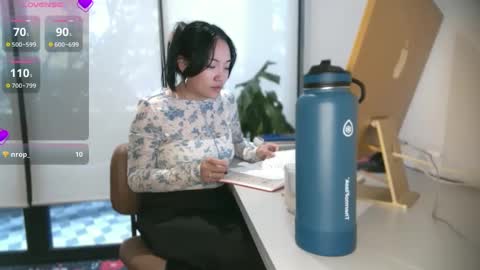 ozhmara online show from September 17, 2025, 3:14 pm