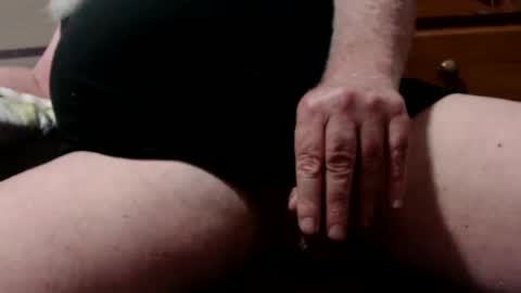 ozziebloke01 online show from January 8, 2025, 9:32 am