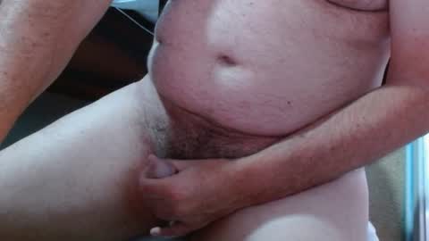 Snapshot of ozzieozzieoi chatting on January 6, 2025, 12:48 am HairyolOz online show from January 6, 2025, 12:48 am