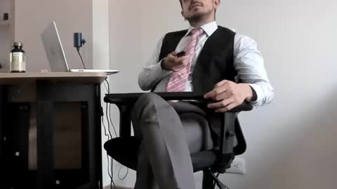 Snapshot of pablo_rincon95 chatting on January 11, 2025, 5:51 pm pablo rincon95 online show from January 11, 2025, 5:51 pm