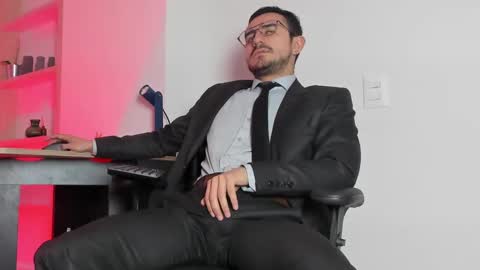 Snapshot of pablo_rincon95 chatting on February 24, 2025, 12:16 pm pablo rincon95 online show from February 24, 2025, 12:16 pm