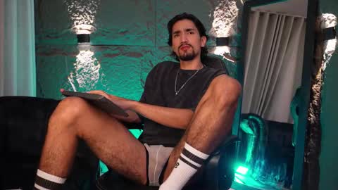 Snapshot of pablo_russoo chatting on February 24, 2026, 3:59 am pablo online show from February 24, 2026, 3:59 am