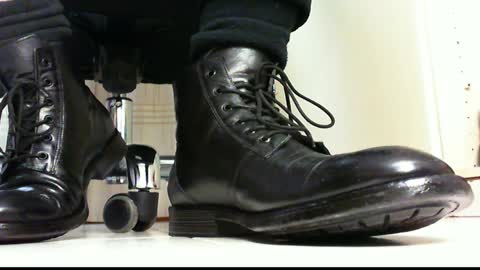 Snapshot of pablomenesssl chatting on January 10, 2025, 8:07 am Pablo Meness online show from January 10, 2025, 8:07 am